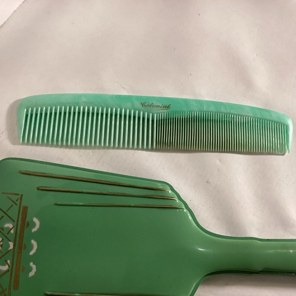 3piece colonial vanity set, brush, comb and mirror - Picture 4 of 7